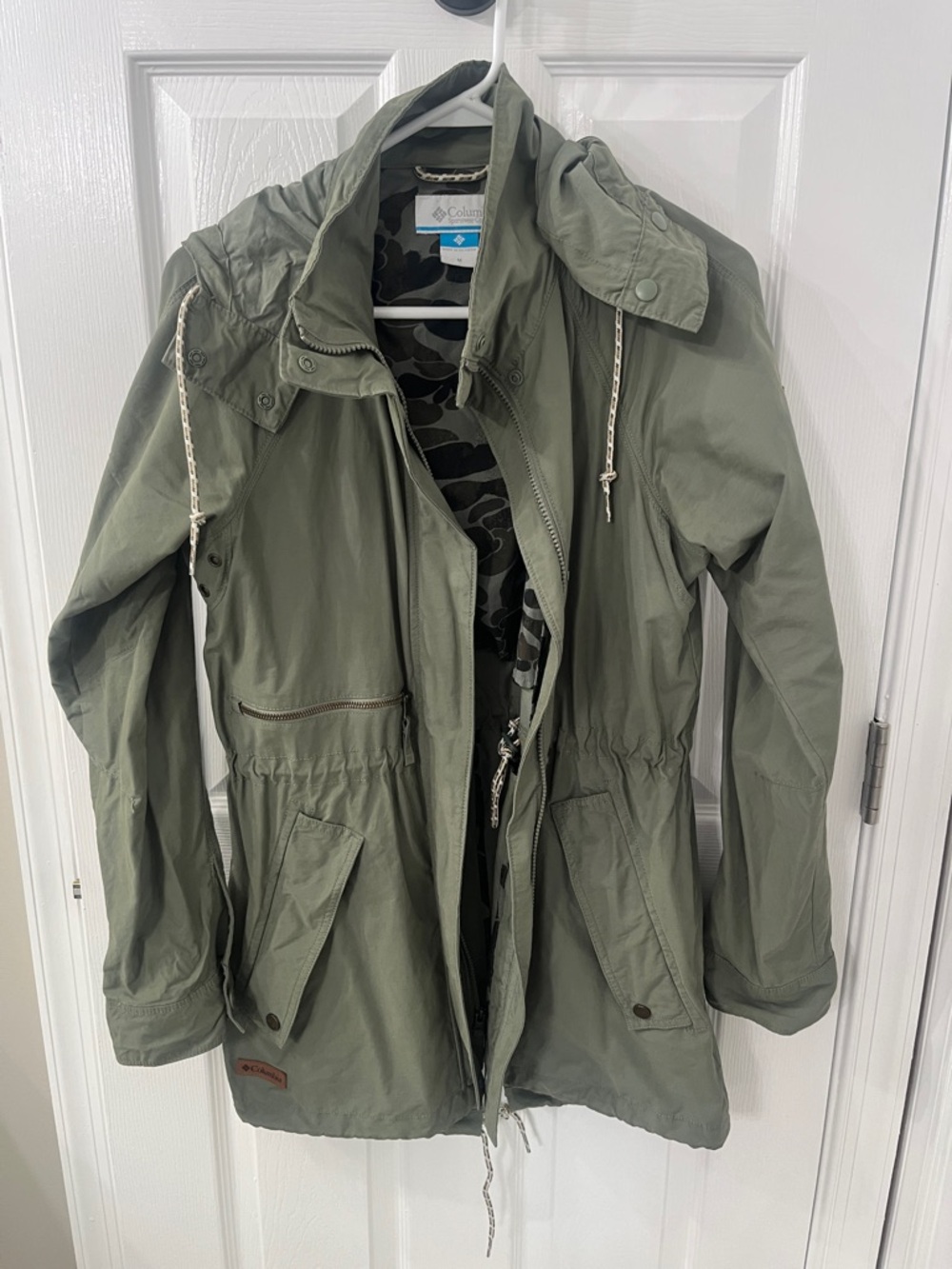 Columbia Sage Green Hooded Anorak Jacket